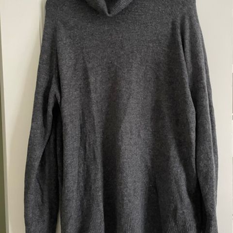 Oversized genser fra HM str M