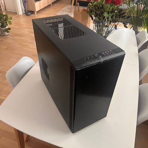 PC kabinett - Fractal design XL