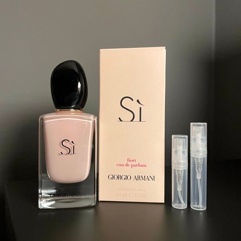 Armani Si Fiori (+ Essnce Femina Fiori) DEKANTER