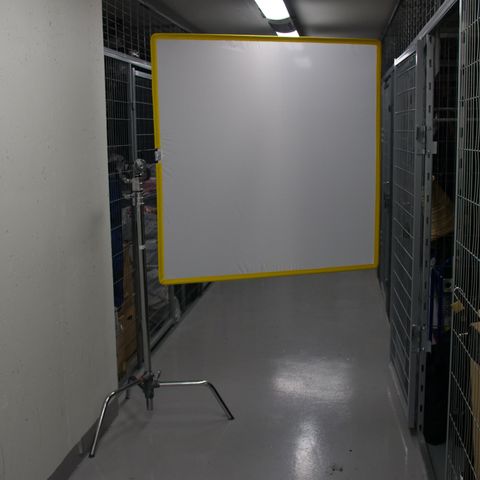 Utleie, avenger 4'x4' diffuser 120 x120cm