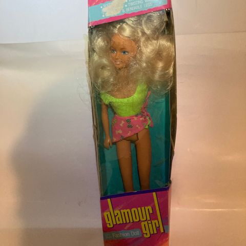 Glamour girl fashion doll fra 80-90 tallet