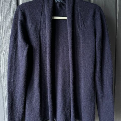 Cardigan, jakke i 100% Kasjmir, veldig myk - str S/M