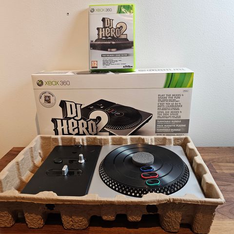 Xbox 360 DJ Hero 2 i pen eske