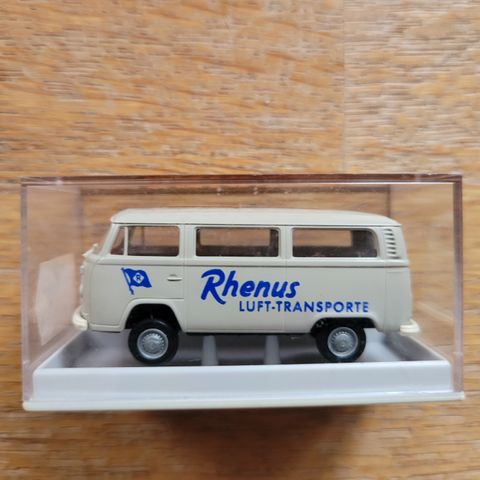 Brekina VW Bus T2b "Rhenus" (skala 1:87)