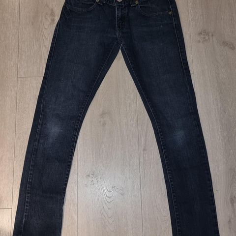 Levis slouch skinny