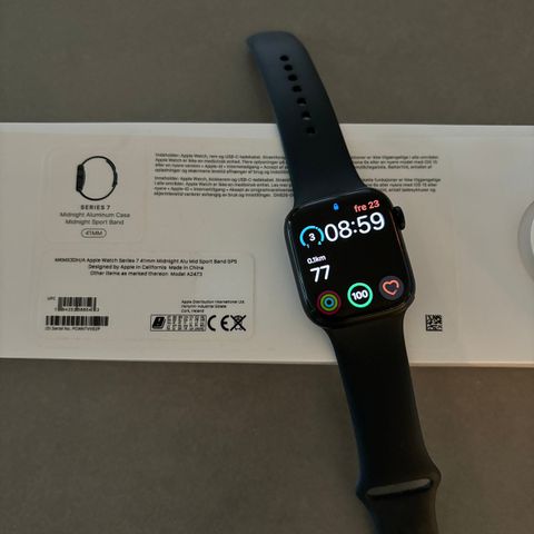 Apple watch series 7 41mm sort