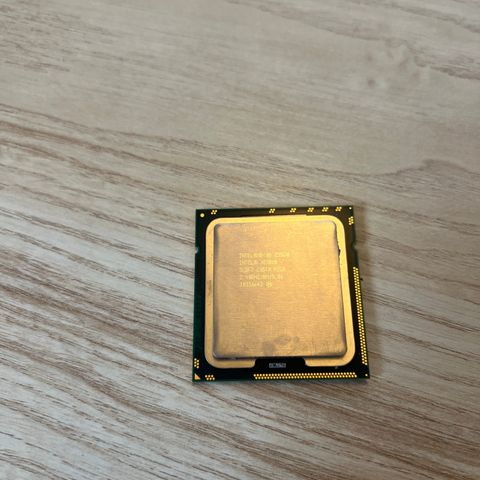 CPU - Intel Xeon E5530 Quad 2,40Ghz/8M/5.86