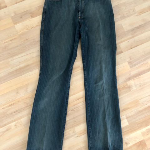 Rosner pinstripe jeans str 42