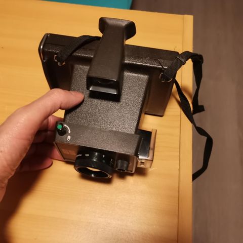 Brukt Polaroid kamera selges billig kun for 300 kr