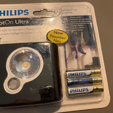 Vegglykt Philips SpotOn Ultra White LED Motion Sensor Hands Free Light