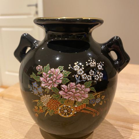 Fine blomster vase