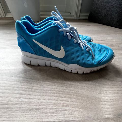 Nike joggesko