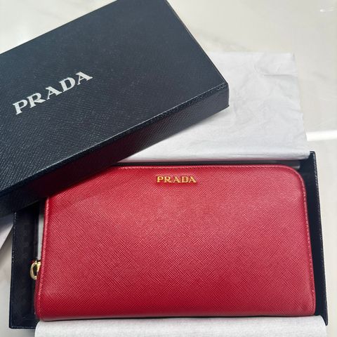 Ny Prada Saffiano large zip wallet/lommebok rød