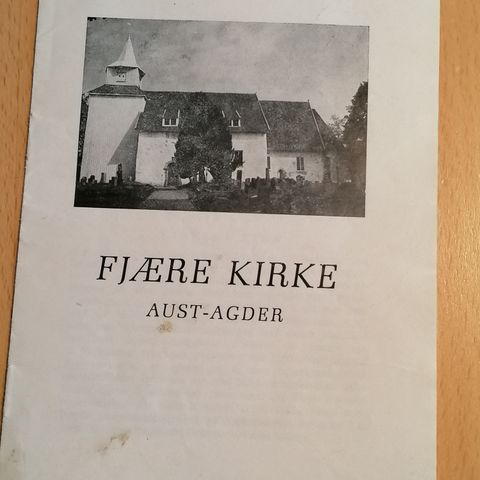 Gammel brosjyre Fjære kirke