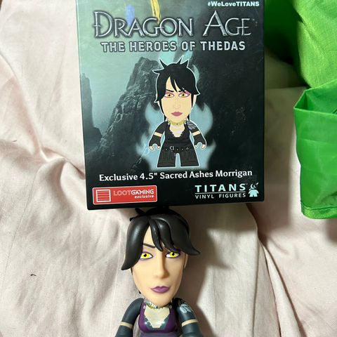 Dragon Age figur