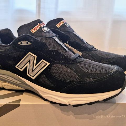 New balance 990 v3