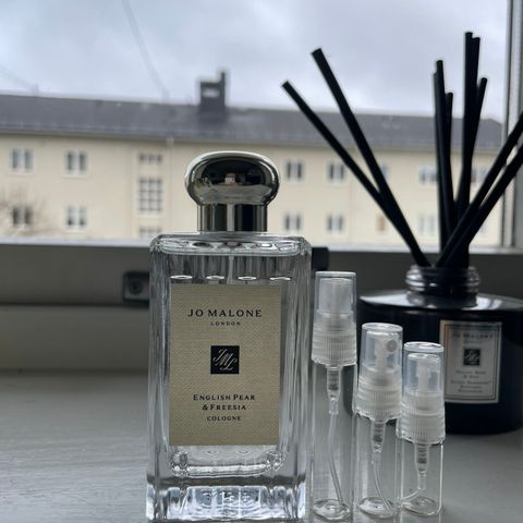 Jo Malone English Pear & Freesia - Parfymeprøver/dekanter