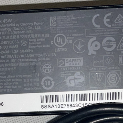 Lenovo  USB-C 45W AC Adapter  / ADLX45YCC3A