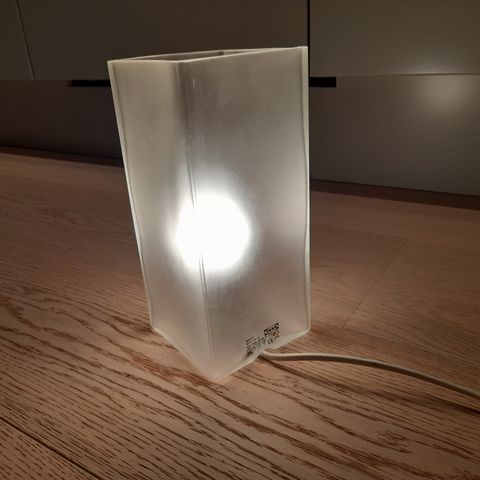 Lampe IKEA