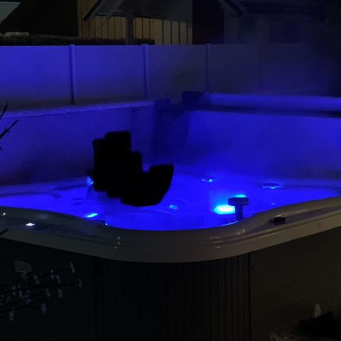 Jacuzzi