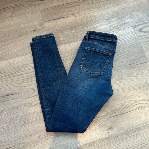 Acne skin 5 jeans