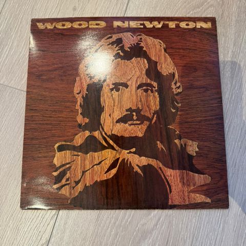 Wood Newton plate/LP