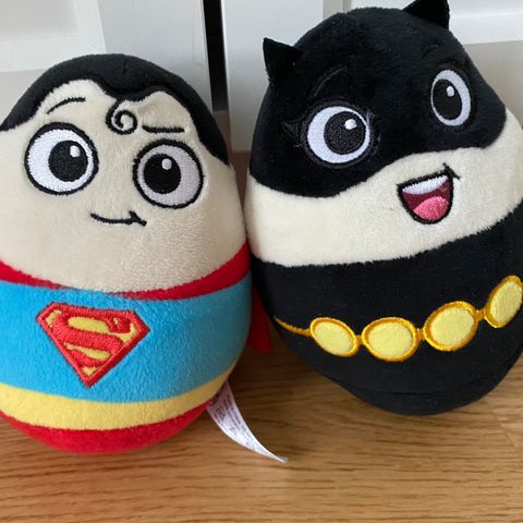 Bamse Egg DC SuperHeros Superman og CatWoman 15cm