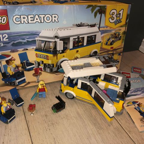 Lego Creator 3 i 1 Sunshine Surfer Van 31079, komplett sett