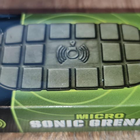 Micro sonic grenade