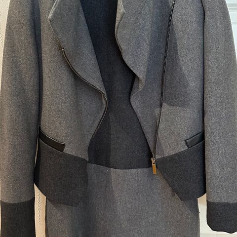 Blazer/jakke og kjole (drakt) fra Mexx str S/36