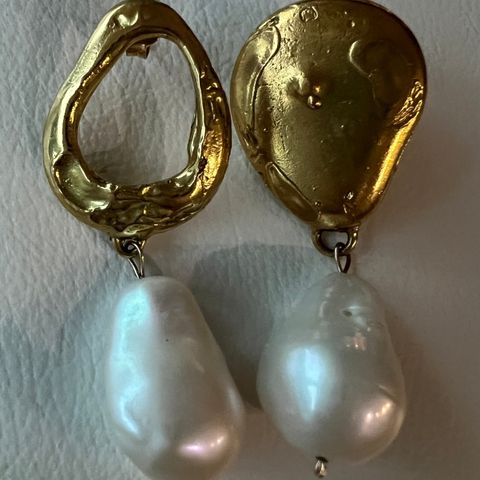 Stor Dante Alighieri baroque pearlsThe Infernal Storm Earrings ørepynt