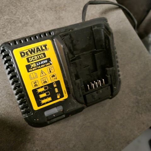 Dewalt lader