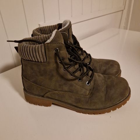 Boots/sko dame  str 39