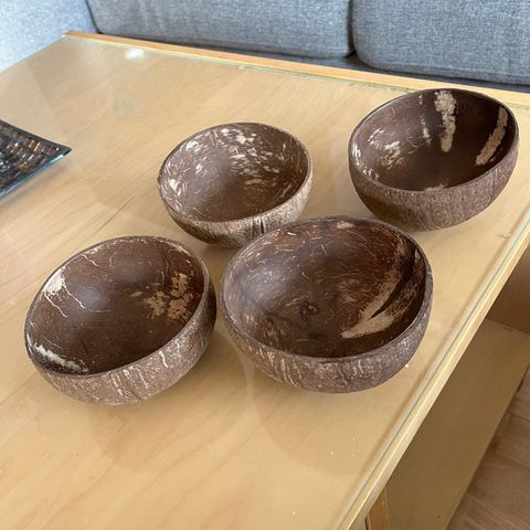 Kokosnøtt skåler x4