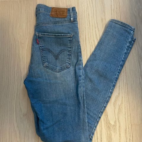 Levis Mile High Super Skinny