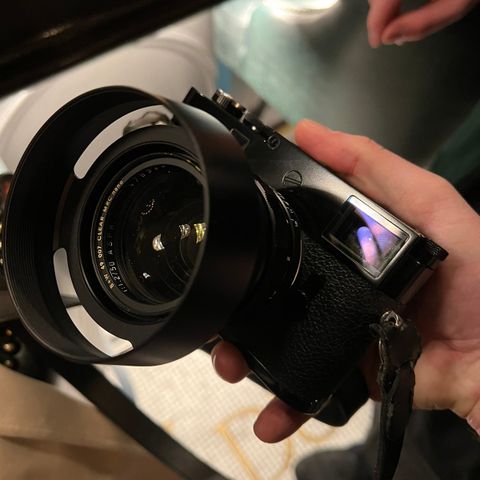 leica M10-R Black paint ønskes kjøpt