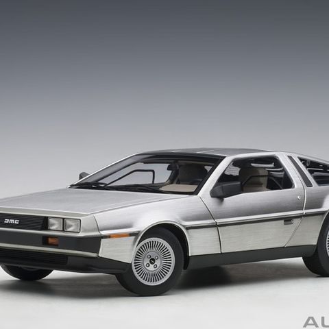 DeLorean DMC-12 (Satin Finish) - 1981 modell - AUTOart - skala 1:18