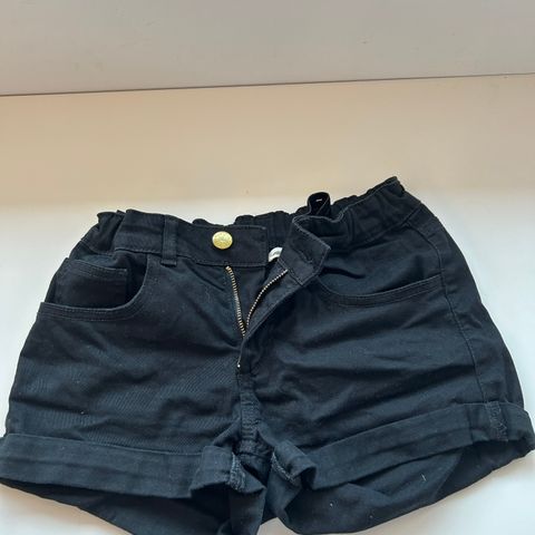 Shorts jente fra HM str 146