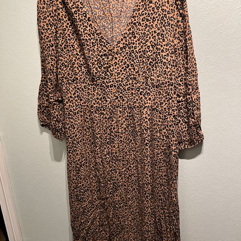 Leopard kjole str L