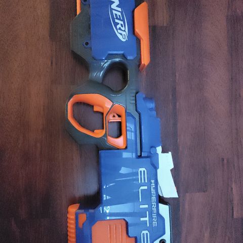 NERF HYPERFIRE ELITE LEKEVÅPEN