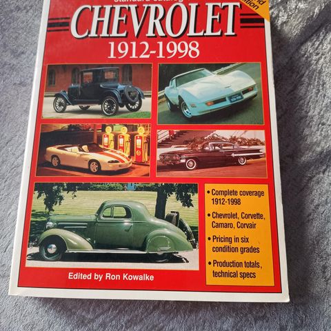 CHEVROLET 1912-1998 STANDARD CATALOG