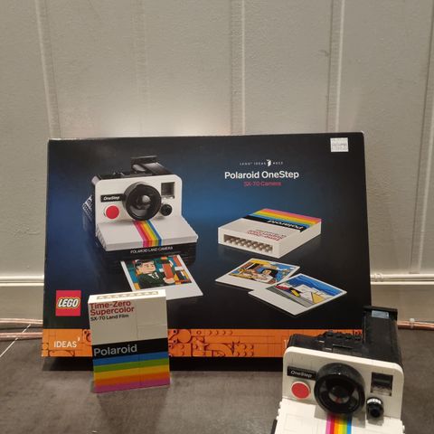 SJEKK UT! Lego Ideas Polaroid Kamera Selges!