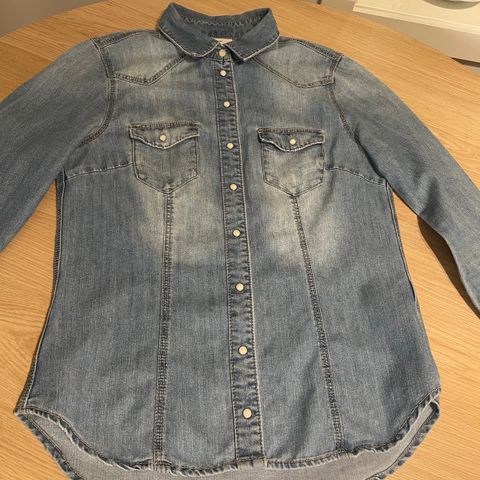 H&M jeans-skjorte/ola skjorte str 36