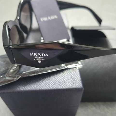 Prada solbriller