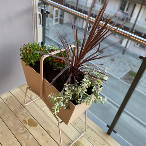 Fermob Blomsterkasse -  High Planter Basket