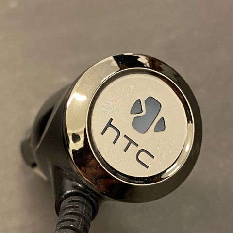 Original HTC bil-lader (mini USB)