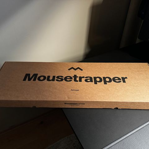 Mousetrapper Armrest (uåpnet)