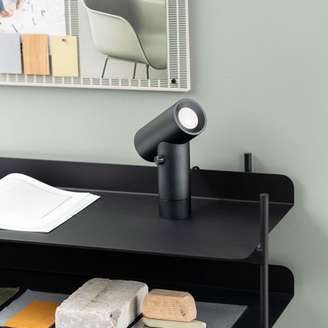 Muuto Beam bordlampe