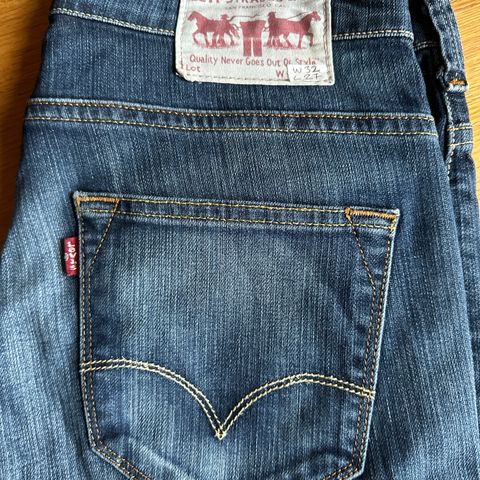 Levi’s jeans W33 L27