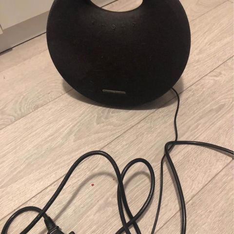 Harman Kardon studio 5 høytaler